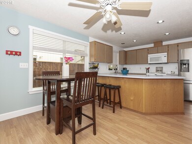 Kitchen/Dining Room
