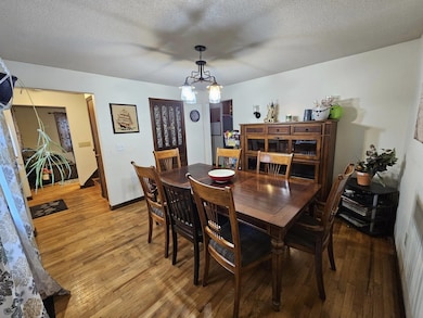 7 Hickory St, Hudson, NH 03051 - photo 5