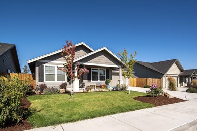2-web-or-mls-2069 NE 3rd St-2