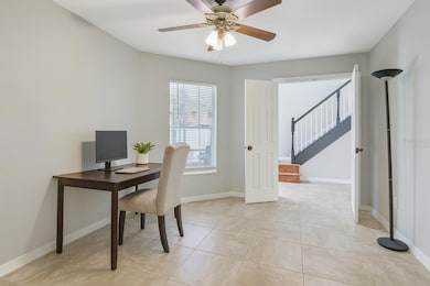 11385 Cocoa Beach Dr, Riverview, FL 33569 - photo 2