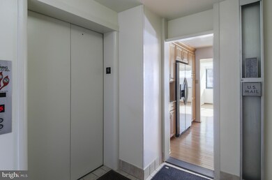 Watergate East Residences unit 602-N, Washington, DC 20037 - photo 6