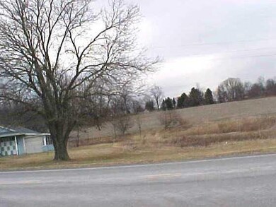 411 Indian Springs Rd, Indiana, PA 15701 - photo 5