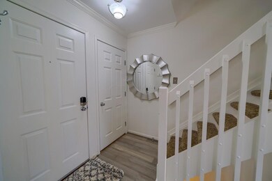 2225 Teardrop Ave (24)