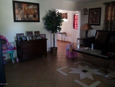 Family Room 1