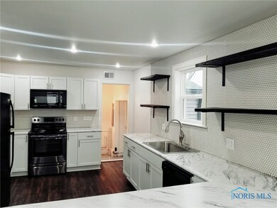 1518 West St, Genoa, OH 43430 - photo 3