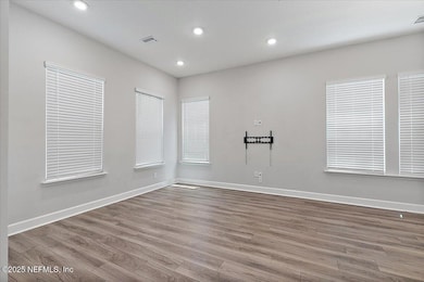 05-Living Room