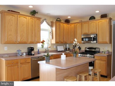 14 Lantern Ln, Woodstown, NJ 08098 - photo 2