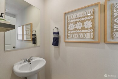 13723 197th St E unit 231, Graham, WA 98338 - photo 3