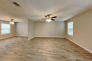 1901 Doecrest Dr, Denton, TX 76210 - photo 4