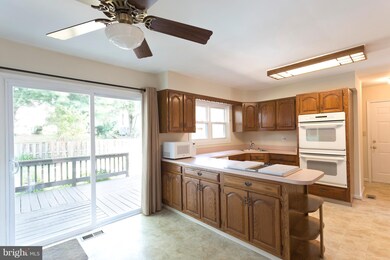 6 Hunting Horn Cir, Reisterstown, MD 21136 - photo 7