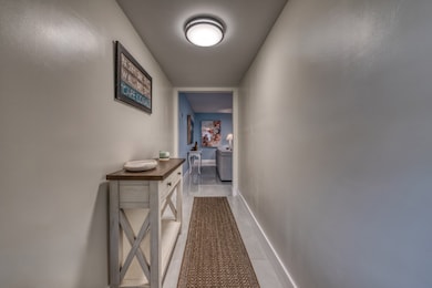 4610 SE 1st Place 33904 - photo 2