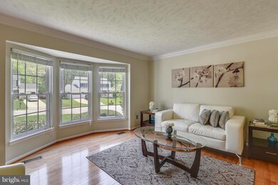 4688 Abbott Ct, Woodbridge, VA 22193 - photo 2