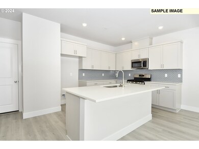 16887 SW Beemer Ln, Tigard, OR 97224 - photo 5