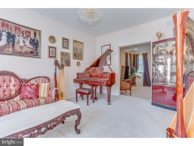 19 Picasso Ct, East Windsor, NJ 08520 - photo 5