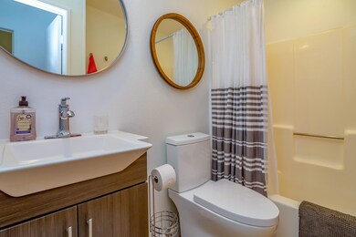 550 N Villa Ct unit 114, Palm Springs, CA 92262 - photo 5