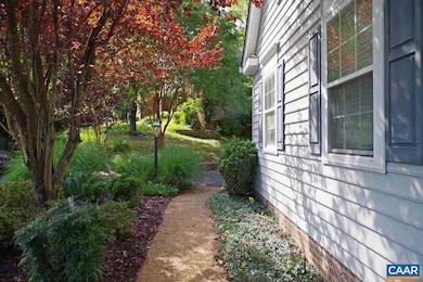 1360 Dunlora Dr, Charlottesville, VA 22901 - photo 2