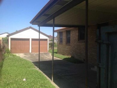 Facade/Exterior Front.