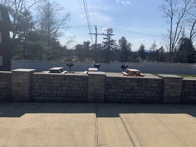 555 Calef Rd unit 6, Manchester, NH 03103 - photo 6