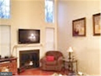 135 Chancellor Dr, Woodbury, NJ 08096 - photo 7