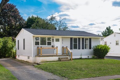 3915 Halsey Place, Columbus, OH 43228 - photo 2