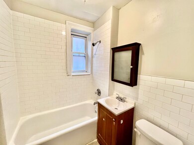 2267 Kennedy Blvd unit 11, Jc, Bergen-Lafayett, NJ 07304 - photo 5