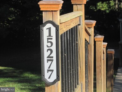 15277 Forest Grove Dr unit 19, Woodbridge, VA 22191 - photo 3