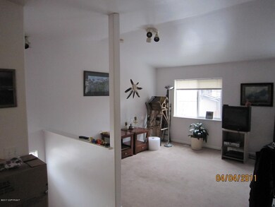 2188 Ivan Dr unit B, Anchorage, AK 99507 - photo 4