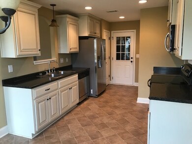 507 Tug Ct, Warner Robins, GA 31088 - photo 2