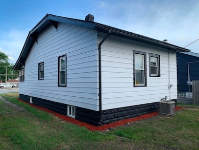 6329 Calumet Ave, Hammond, IN 46324 - photo 4