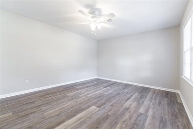 220 Valencia Cir, Centerville, GA 31028 - photo 3