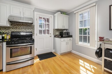 94 Winter St unit 3, Cambridge, MA 02141 - photo 4