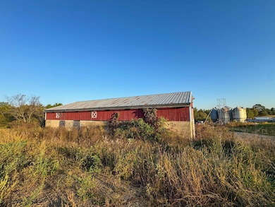 28928 Monarch Ave, Kendall, WI 54638 - photo 7