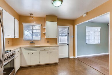 2214 W Avalon Dr, Phoenix, AZ 85015 - photo 4