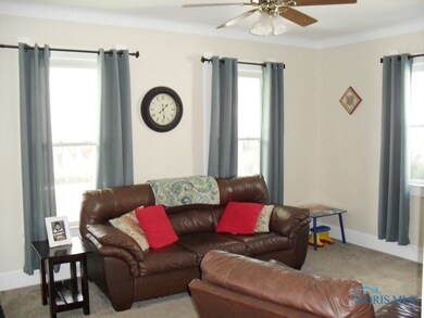 Living Room 21x12