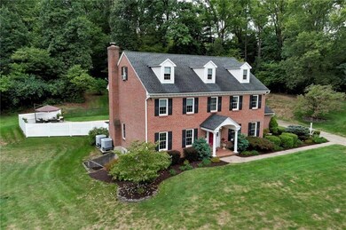 840 Mallard Dr, Whitehall, PA 18052 - photo 2