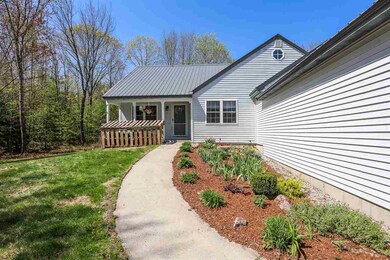 9 Old Fort Ln, Dunbarton, NH 03046 - photo 5