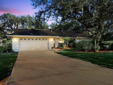 1626 Morning Dove Loop N, Lakeland, FL 33809 - photo 2