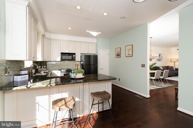 41 Goucher Woods Ct, Towson, MD 21286 - photo 4