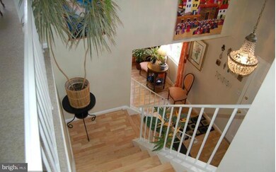 17713 Lochness Cir, Olney, MD 20832 - photo 3