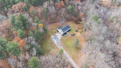 20 Cobbetts Pond Rd, Windham, NH 03087 - photo 2