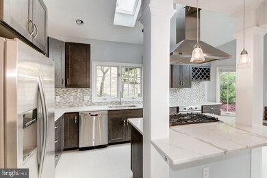 22 Wellesley Cir, Glen Echo, MD 20812 - photo 6