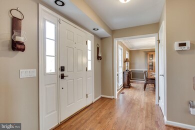 11234 Minstrel Tune Dr, Germantown, MD 20876 - photo 3