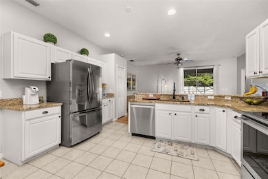 2663 Glenbuck Ct, Ocoee, FL 34761 - photo 6