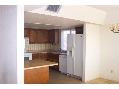 1532 Charles Owens Dr, El Paso, TX 79936 - photo 6