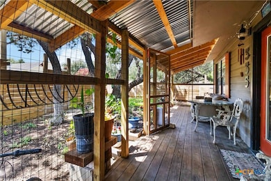 335 Flatrock Dr, Canyon Lake, TX 78133 - photo 4