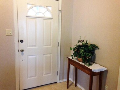 340 Diana Dr, Alamo, TX 78516 - photo 2