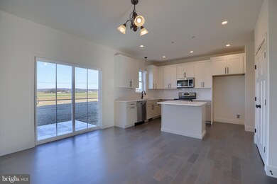 140 N Line Rd, Stevens, PA 17578 - photo 7