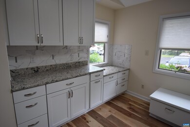 B3 Marina Point unit B3, Palmyra, VA 22963 - photo 7