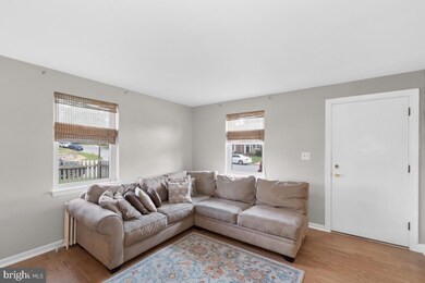 8534 Oak Rd, Parkville, MD 21234 - photo 6