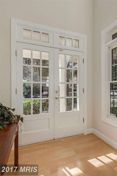 3068 Mckinnon Way, Oakton, VA 22124 - photo 3